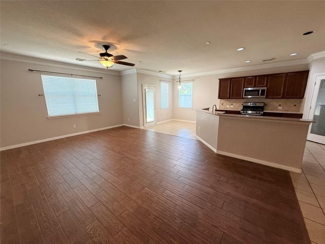 6182 Newcastle Lane, League City, TX 77573