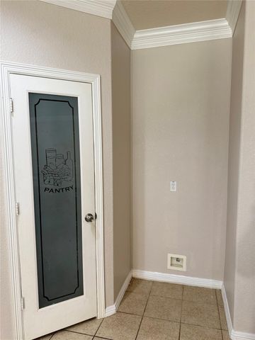 6182 Newcastle Lane, League City, TX 77573