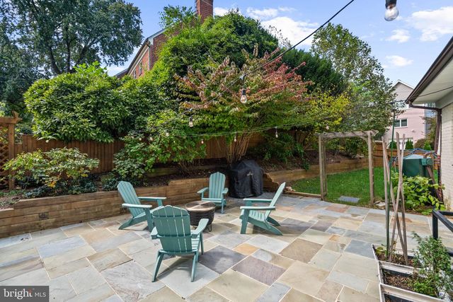 5191 LINNEAN TER NW, Washington, DC 20008