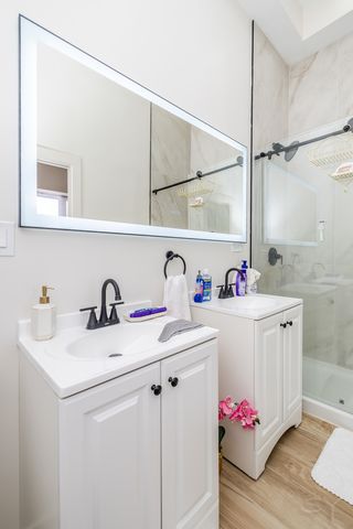 3345 W Douglas Boulevard, Chicago, IL 60623