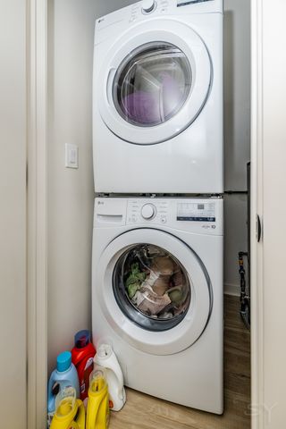 3345 W Douglas Boulevard, Chicago, IL 60623