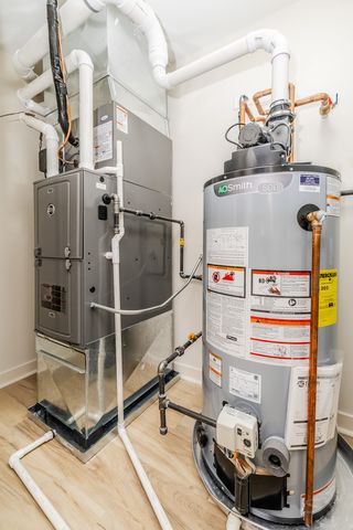 3345 W Douglas Boulevard, Chicago, IL 60623