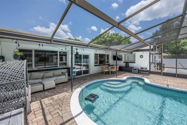 1921 WINNEBAGO TRAIL, Fern Park, FL 32730