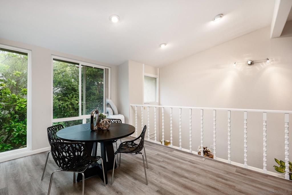 Image 19 of property listing at 2406 Altisma Way A, Carlsbad, CA 92009