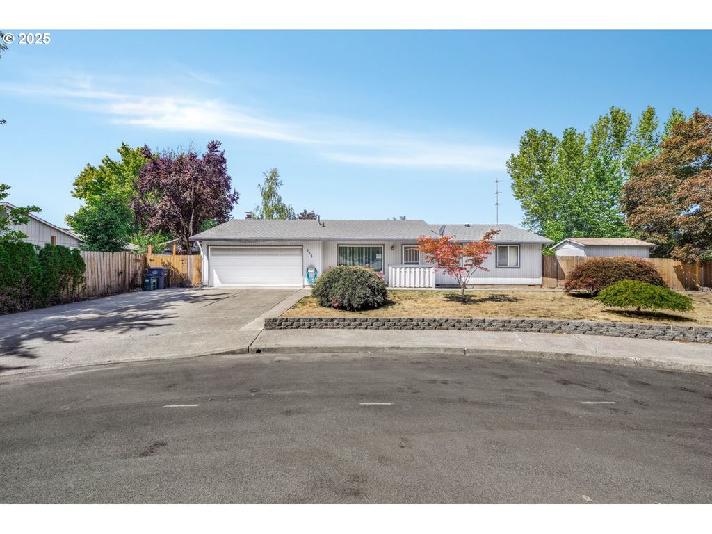 553 Ne 40TH Ave, Hillsboro, OR 97124