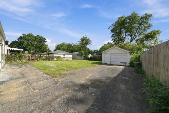 1309 Howard Avenue, Berkeley, IL 60163