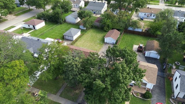 1309 Howard Avenue, Berkeley, IL 60163