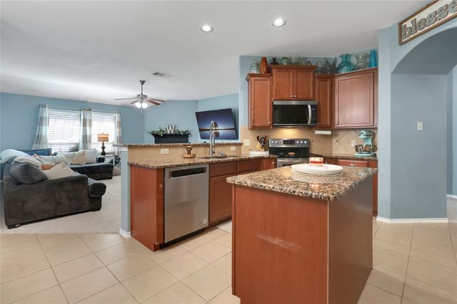 1521 Hanover Lane, Van Alstyne, TX 75495