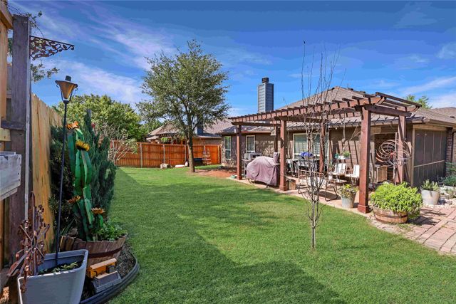 1521 Hanover Lane, Van Alstyne, TX 75495