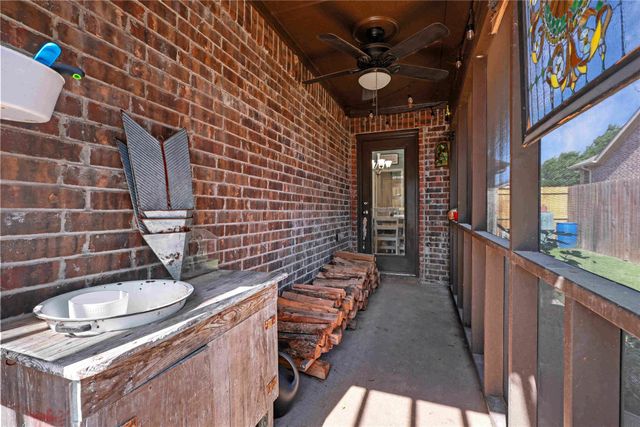 1521 Hanover Lane, Van Alstyne, TX 75495
