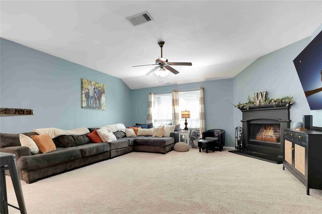 1521 Hanover Lane, Van Alstyne, TX 75495
