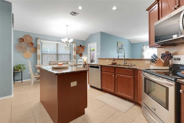 1521 Hanover Lane, Van Alstyne, TX 75495