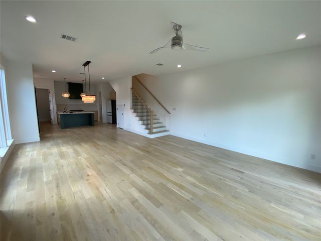 805 S Glasgow, Dallas, TX 75223