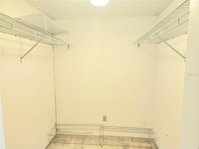 2989 TAYWOOD MEADOW 19, Sarasota, FL 34235