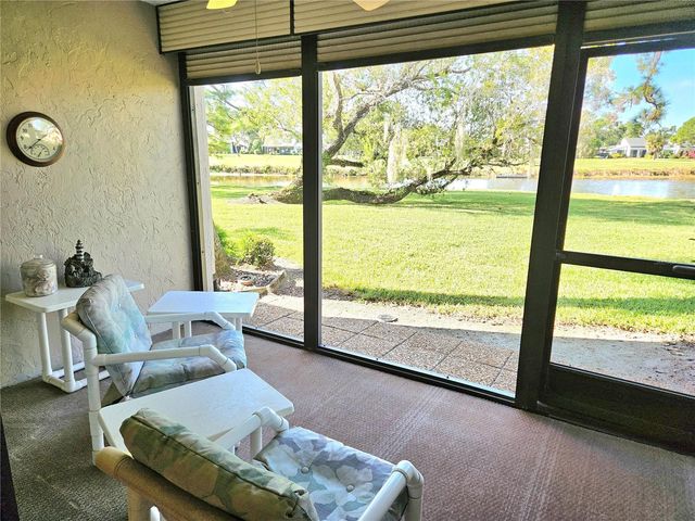 2989 TAYWOOD MEADOW 19, Sarasota, FL 34235