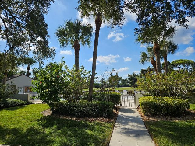 2989 TAYWOOD MEADOW 19, Sarasota, FL 34235