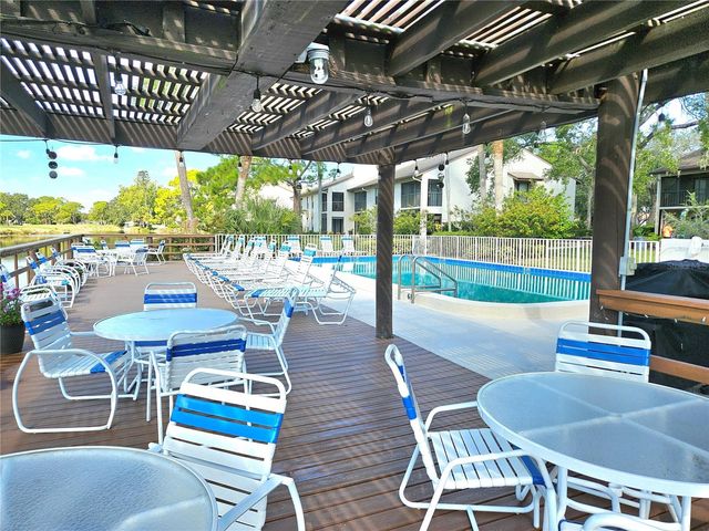 2989 TAYWOOD MEADOW 19, Sarasota, FL 34235