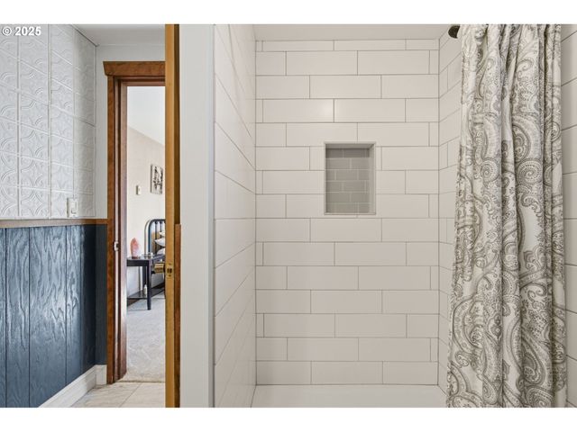 3031 LOOP Rd, Stevenson, WA 98648