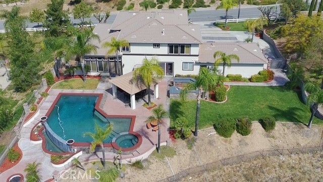 2132 Horse Trail Drive, Redlands, CA 92373