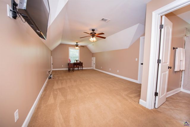 304 Old Windmill Road, Perry, GA 31069