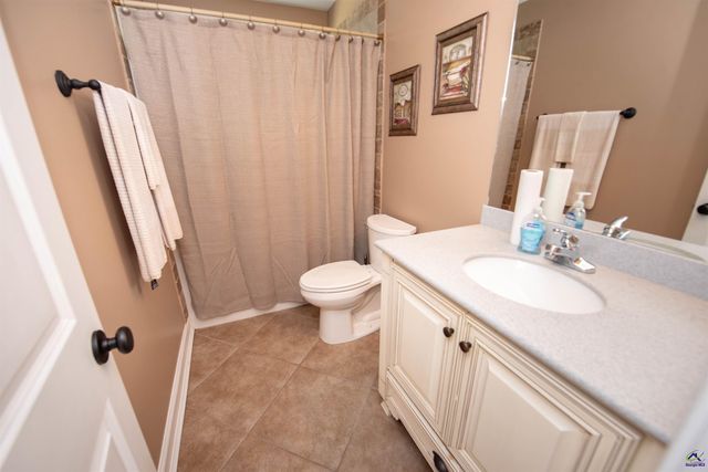 304 Old Windmill Road, Perry, GA 31069