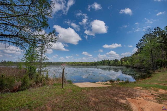 304 Old Windmill Road, Perry, GA 31069