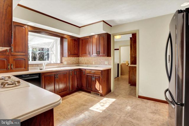 616 BRAD STREET, Shippensburg, PA 17257