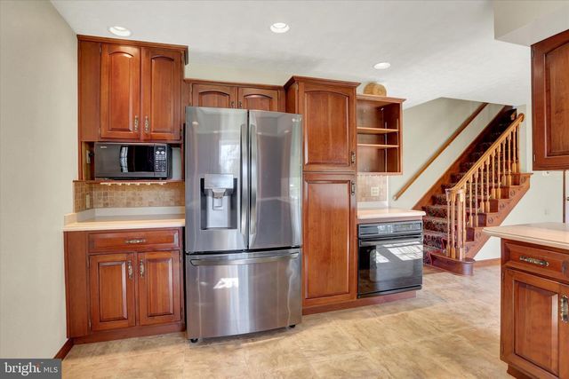 616 BRAD STREET, Shippensburg, PA 17257