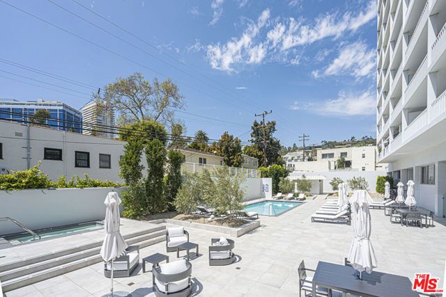 999 N Doheny Drive 408, West Hollywood, CA 90069