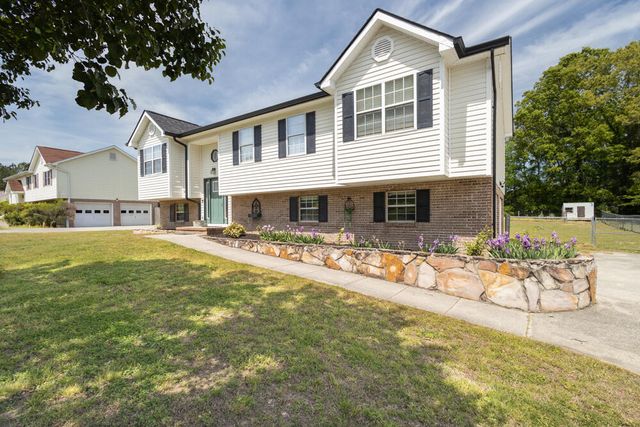 390 Spring Meadows Drive, Ringgold, GA 30736