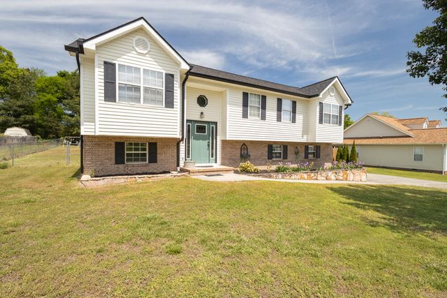390 Spring Meadows Drive, Ringgold, GA 30736