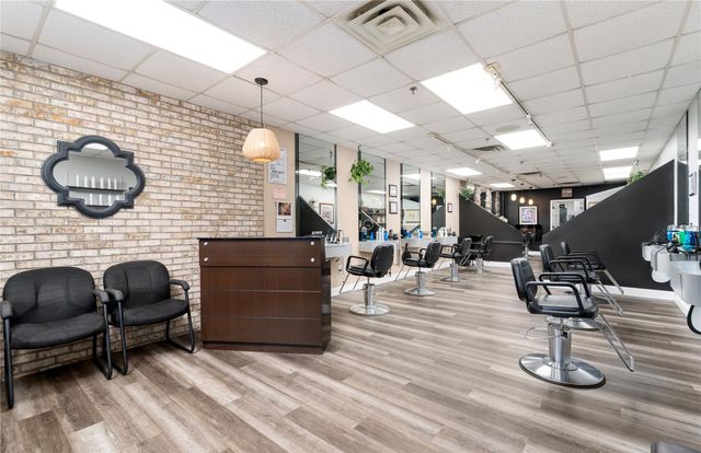 99-13 Route 25A 13, Shoreham, NY 11786