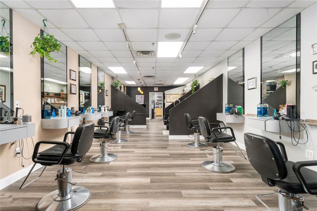 99-13 Route 25A 13, Shoreham, NY 11786