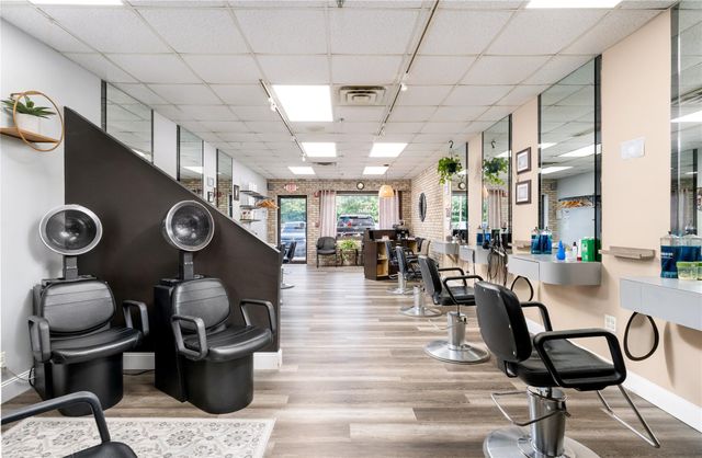 99-13 Route 25A 13, Shoreham, NY 11786