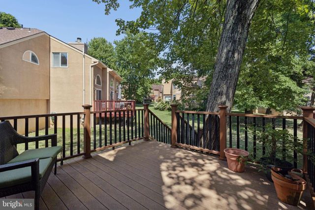 41 KINGSLAND CIR, Monmouth Junction, NJ 08852