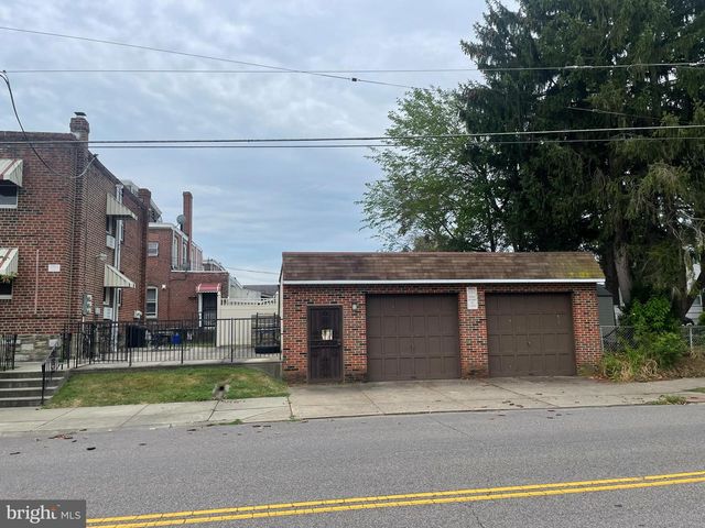 7352 DUNGAN RD, Philadelphia, PA 19111