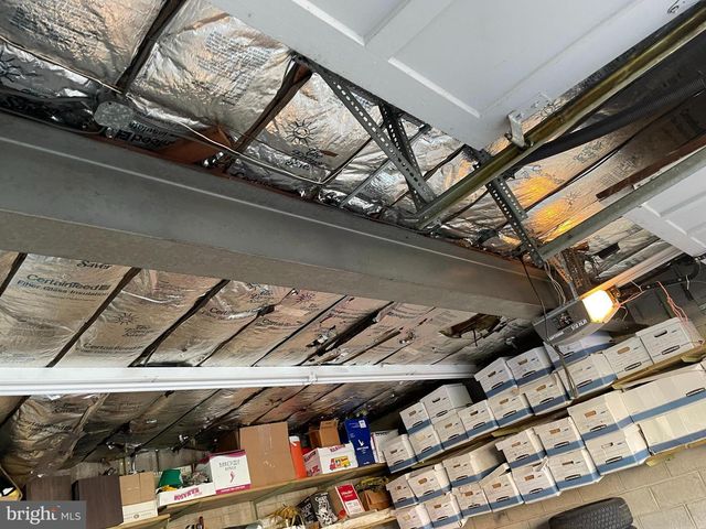 7352 DUNGAN RD, Philadelphia, PA 19111