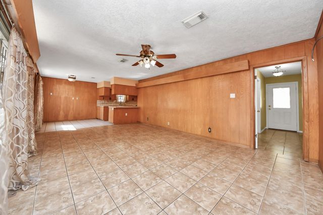 8130 Juliabora Street, Houston, TX 77017