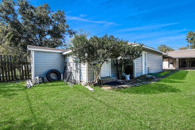 8130 Juliabora Street, Houston, TX 77017