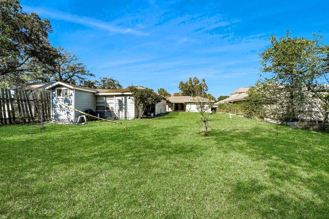 8130 Juliabora Street, Houston, TX 77017