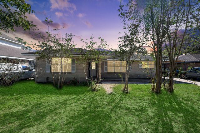 8130 Juliabora Street, Houston, TX 77017