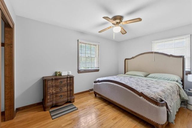 9721 W 56th Terrace, Merriam, KS 66203