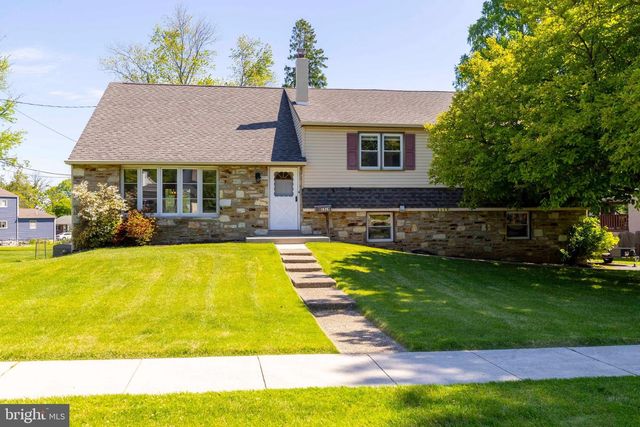 1519 NEVARC RD, Warminster, PA 18974