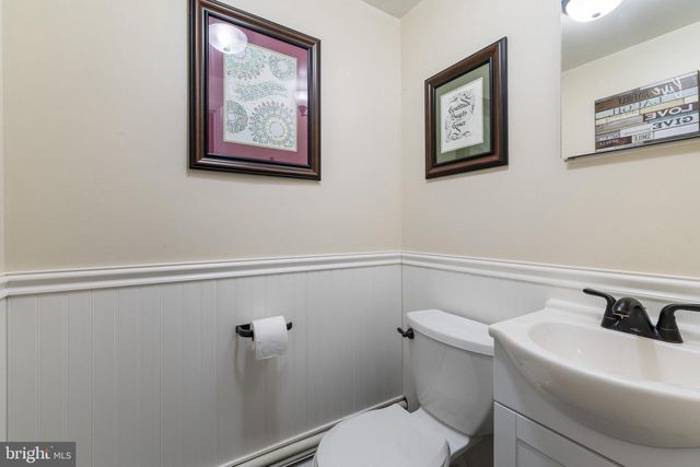 1519 NEVARC RD, Warminster, PA 18974