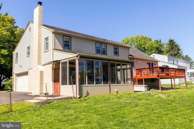 1519 NEVARC RD, Warminster, PA 18974