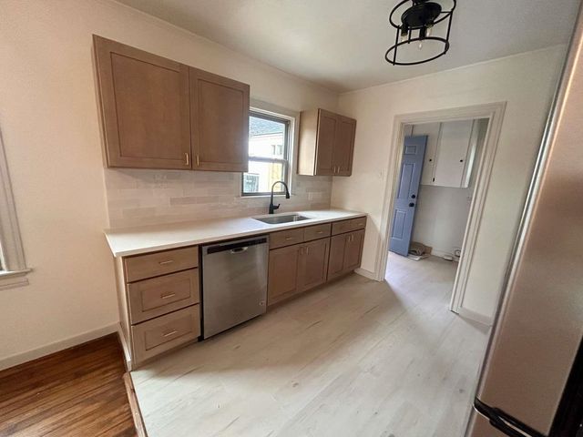 208 Smith St, Henderson, TX 75652