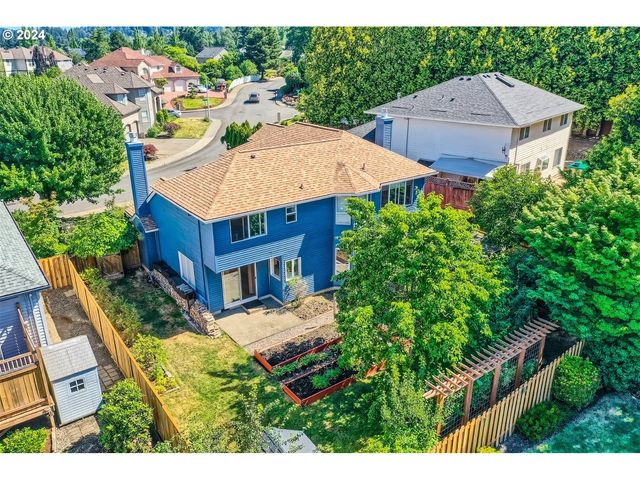 12064 Se GRAND VISTA Dr, Clackamas, OR 97015