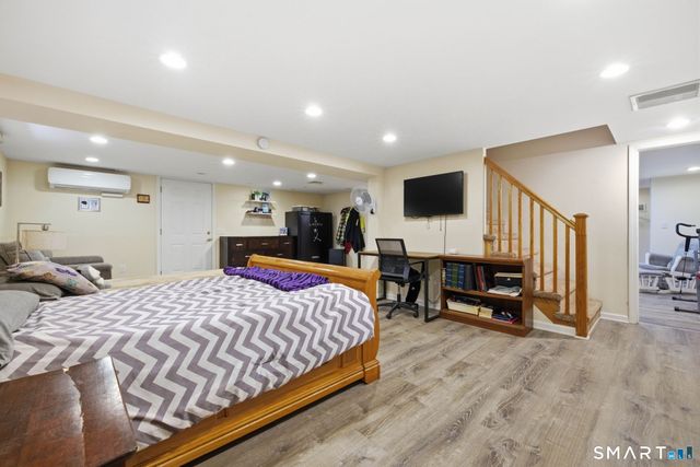 25 Hilltop Drive, Portland, CT 06480
