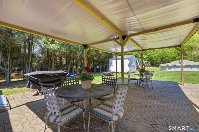 25 Hilltop Drive, Portland, CT 06480