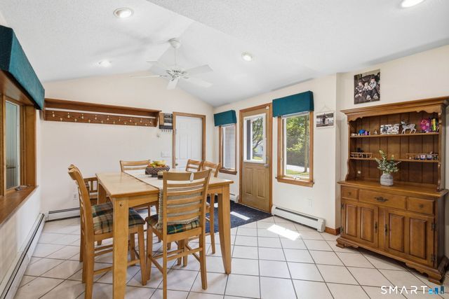 25 Hilltop Drive, Portland, CT 06480